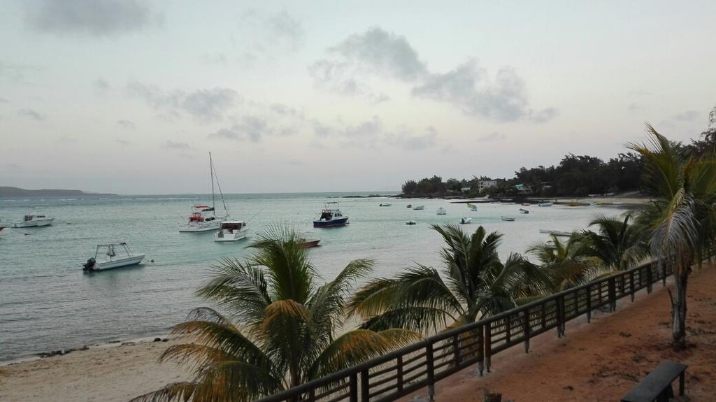 La Francaise Hotel Pereybere Beach Kültér fotó